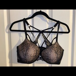 Victoria Secret bra size 36DD slightly worn